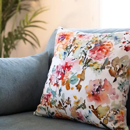 Blue Tile Hideaway By Portugal Active アパート