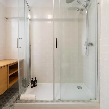 Blue Tile Hideaway By Portugal Active * Porto