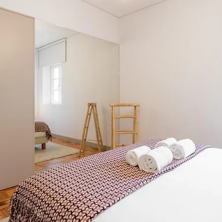 Blue Tile Hideaway By Portugal Active *