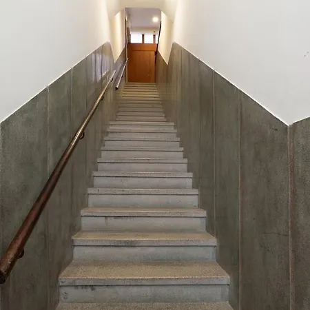 Blue Tile Hideaway By Portugal Active アパート