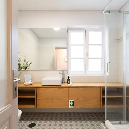 Blue Tile Hideaway By Portugal Active Porto
