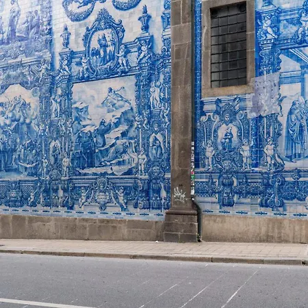 Blue Tile Hideaway By Portugal Active Apartment