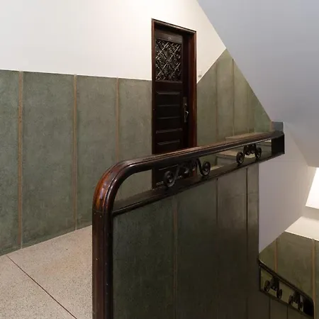Blue Tile Hideaway By Portugal Active Porto