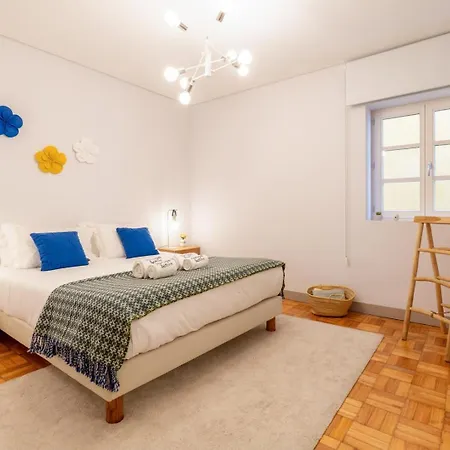 Blue Tile Hideaway By Portugal Active Porto
