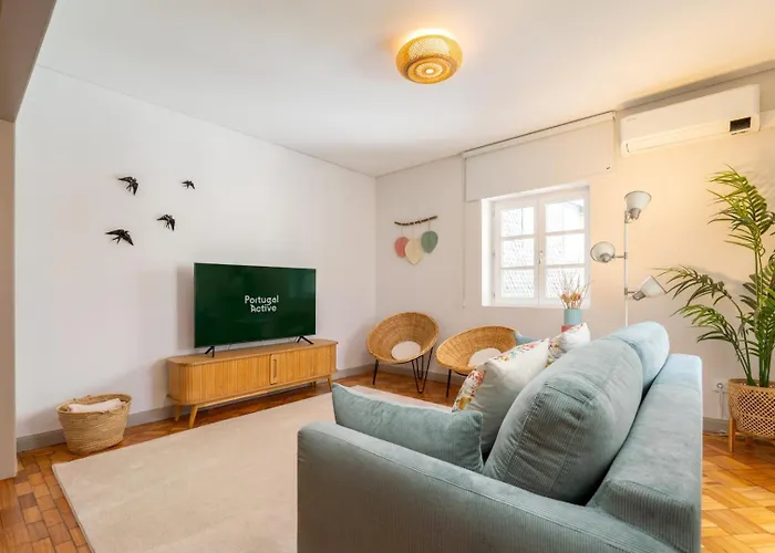 Blue Tile Hideaway By Portugal Active *