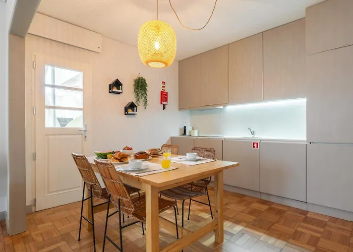 Blue Tile Hideaway By Portugal Active Apartment Porto