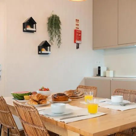 דירה Blue Tile Hideaway By Portugal Active